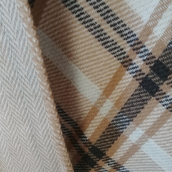 Woolrich Blanket Wrap OS - Picture 3 of 6